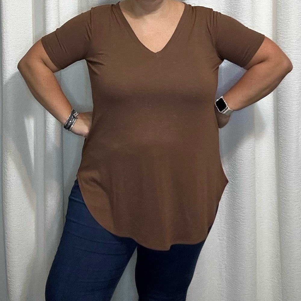 Zenana Premium XL short sleeve top. Never worn, tags attached